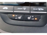 シートヒーター装備付き車!!座席に埋め込まれた電熱線によりシートを暖めることが出来る装備で、温められたシートは、寒い冬には最適です!!