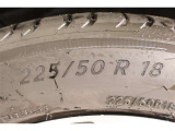 225/50R18    車両装着タイヤサイズです。 タイヤのご相談も石川トヨペットカローラにお任せください