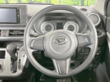 ステアリングも使用感が少なく、きれいな状態となっております♪