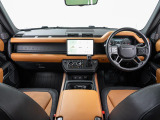 ディフェンダー 110 X ダイナミック HSE 3.0L D300 ディーゼル 4WD 