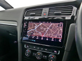 9.2インチディスプレイ採用の純正ナビ