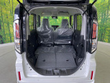 普段のお買い物や通勤、送迎等に十分な荷室スペースを確保しております。セカンドシートを倒すと、大きな荷物の積載も可能です♪