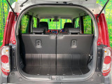普段のお買い物や通勤、送迎等に十分な荷室スペースを確保しております。セカンドシートを倒すと、大きな荷物の積載も可能です♪