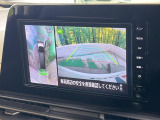 【アラウンドビューモニター】専用のカメラにより、上から見下ろしたような視点で360度クルマの周囲を確認することができます☆死角部分も確認しやすく、狭い場所での切り返しや駐車もスムーズに行えます。