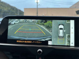 いまや必須装備「ナビゲーション」搭載!知らない場所にスイスイッとドライブ。もう、これなしではハンドルを握れませんね!でも運転中の操作は危険ですのでご注意ですね☆