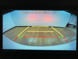 バックカメラを装備!運転席から見えにくい部分をナビの画面に映して、安全に操作が出来ます♪