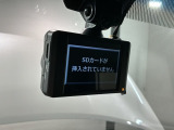 万が一の事故のときもドライブレコーダーがあると安心です。ご利用になる場合は個人情報保護の観点より新品の対応SDカードをお求め下さい。