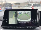 死角になりやすい左側のみを映し出すことも可能です