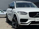 ◆ヘッドライト/VOLVOの代名詞ともいえるTシェイプのライトは、北欧神話のトールハンマーをイメージした意匠です