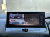 NCナビゲーションシステムは12.3インチワイドディスプレイを採用。NissanConnect サービスの多様なコンテンツで、エクストレイルと過ごす毎日に驚きと発見を提供します。