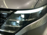 夜間運転の安全をサポート!視界がクリアに、LEDヘッドライト♪