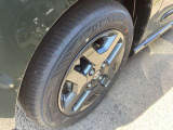 ☆お車についた傷やヘコミ、事故の修理もハヤシにお任せください。自社鈑金工場で修理ができますの安心です☆