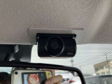 【ドライブレコーダー】時間に合わせた情報をしっかりと録画録音いたします。運転に際してのトラブルや事故などの映像もしっかりと録音録画いたします。