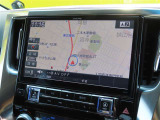 メモリーナビを装着。(DVD・フルセグTVの視聴、Bluetoothの接続可能)