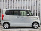 当店の中古車販売は、安心してご購入いただくために、ご契約、ご納車を含め当店にご来店いただけるお客様にお願いしております。