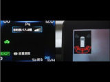 コーナーセンサーを装備。障害物までの距離に応じて警告音を変えてお知らせ。縦列駐車時や駐車場・車庫等での取り回しをサポートします。詳細は販売店スタッフまでお尋ね下さい。