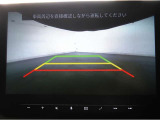 バックガイドモニターで、後方を確認しながら安心して駐車することが出来ます。運転初心者も熟練者も必須の機能ですよ!