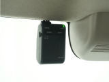 ◆ドライブレコーダー◆映像・音声などを記録する自動車用の装置です。 もしもの事故の際の記録はもちろん、旅行の際の思い出としてドライブの映像を楽しむことができます。
