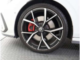 Volkswagen純正19インチアルミホイールです!