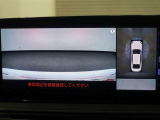 パノラミックビューモニター付きで、車両の周囲を確認することができるので安心できますね♪