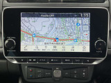 日産純正のナビになります。