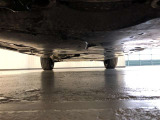 下廻りの状態です(車両前方から)