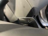 ステアリングパドルシフトはハンドルから手を離すことなくシフトチェンジを意のままに。より直感的なドライブをお楽しみいただけます。