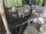 3列目シートはもちろん状態良好☆大人でもゆったりと座って頂けますので、大人数でのお出かけもラクラクです♪ご家族で、気の知れた仲間で、ドライブに行くのが楽しみですね♪
