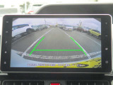 バックカメラ付き♪車庫入れ、バックでの駐車時に後方が見える事での安心感は大きいです☆一度装備したら外せなくなるアイテムです♪