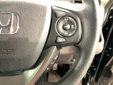 クルーズコントロールを装備しています。高速道路などで一定の速度で走ってくれるので運転が楽ですよ!速度を設定できますので、スピードの出しすぎにも注意できます。