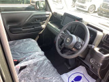 ☆車の保険は買ったところで加入するのがベストです。保険に関しても大手保険代理店をしておりますので安心してお任せください。不慮の事故の際も自社鈑金工場と連携して修理を進めてまいります☆