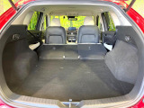 後席を格納すると、これだけの広さが!シーンに合わせたシートアレンジで、大きな荷物も積むことが出来ます♪