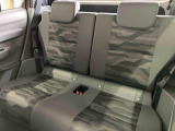 後部座席です。座り心地も足元もゆったり♪♪