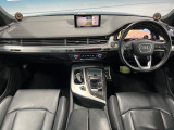 Q7 4.2 FSI クワトロ アダプティブ エアサスペンション 4WD 
