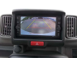 【バックカメラ】車庫入れもラクラク♪♪ご家族で乗られる方や、初心者の方でも安心してお乗りいただけます!