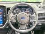 【純正革巻きステアリング】上質な革を使用することで、手にしっかり馴染みとても運転しやすいハンドルです♪