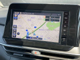 純正大画面ナビですので、文字なども大きく表示されて使いやすいと思います。