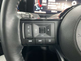 【ステアリングスイッチ】運転中に前方から目線をそらすことなくオーディオ等の操作が可能な便利機能!安心&快適なドライブを演出してくれます。