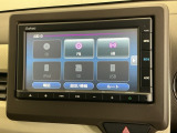 AVメニューはご覧の通り、様々なコンテンツに対応、ドライブを楽しく演出できます。詳しくはスタッフへお尋ねください
