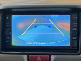 【バックモニター】駐車時に後ろの映像がナビゲーションにうつるので駐車がらくらく★車庫入れが心配なかたもバックモニターで安心★