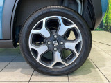 【純正15インチアルミホイール】外観にマッチした純正アルミホイールを装着しております。各種社外アルミホイールや、スタッドレスタイヤも取扱いしております。是非ご相談ください♪