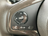 ステアリングスイッチです!ナビなどの音声調整がラクラクです☆彡