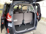 リアシートがあっても、しっかり荷物を積む事ができます。
