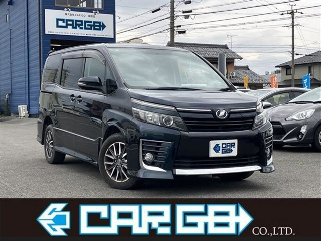 ヴォクシー2.0 ZS 4WDフルタイム4WD・横滑り防止装置・アイドリ