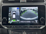 上から見たような画像で車庫入れなどに便利なアラウンドビューモニター