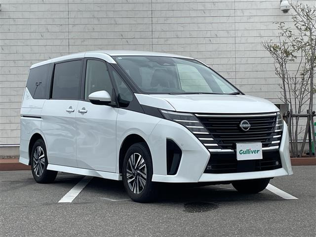 セレナ 2.0 ハイウェイスターV 4WD 4WD 修復歴無し