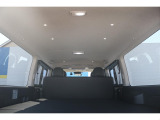 広々車内♪
