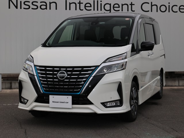 セレナ 1.2 e-POWER ハイウェイスターV 