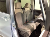 運転席、助手席☆ともにゆとりのある空間となっております♪