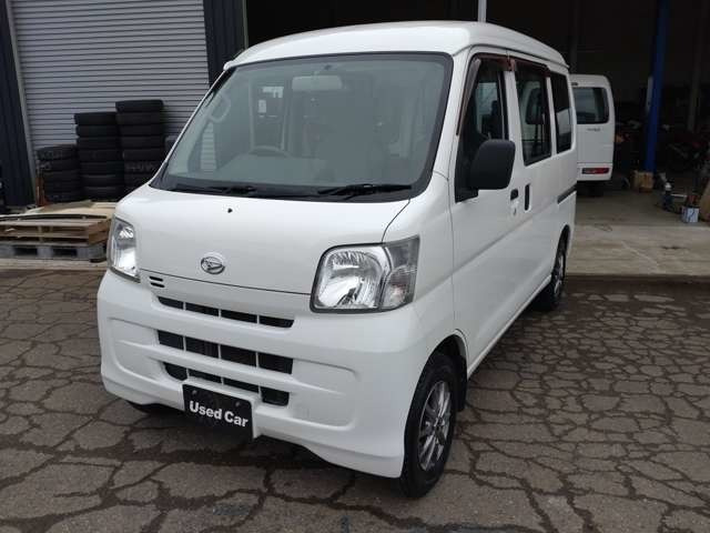 ダイハツ ハイゼットカーゴ 